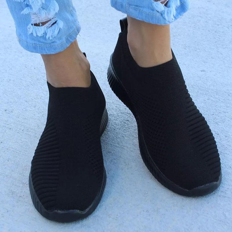 Sneakersy Damskie Wsuwane Slip On Z Cyrkoniami