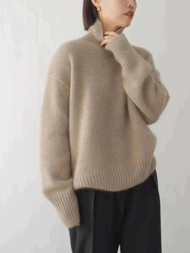 Sweter Damski z Golfem Oversize Ściągacz